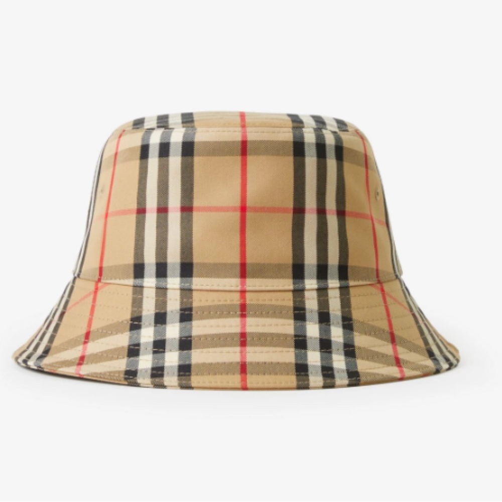 Burberry Bucket Hat Size Medium